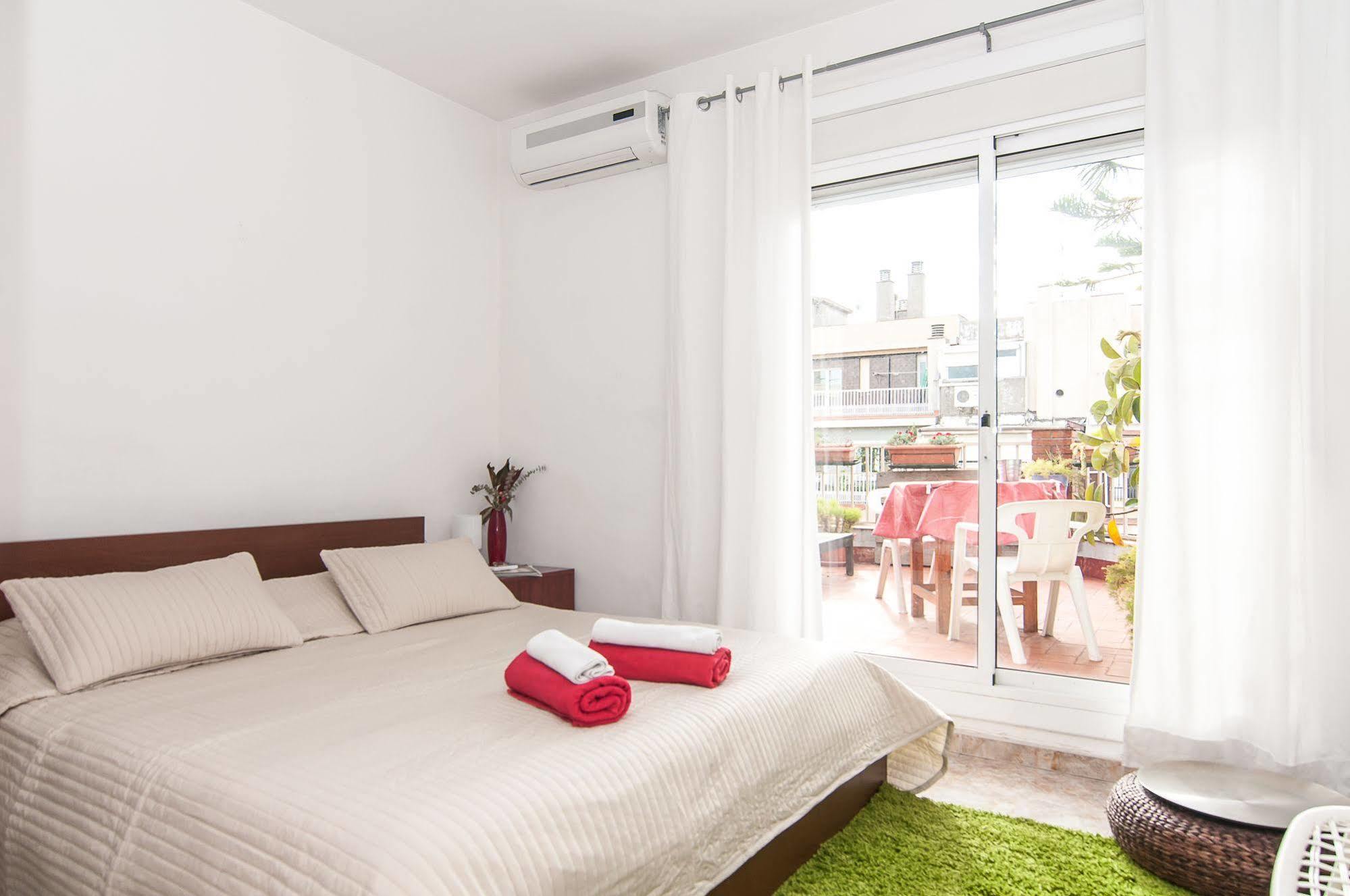 The Sky Dome Apartment Barcelona Exterior photo